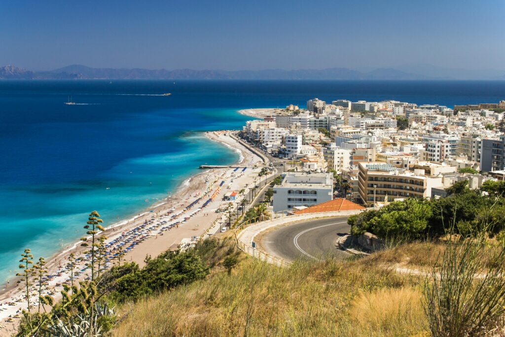 Découvrez Rhodes : Histoire, Plages et Charme Méditerranéen