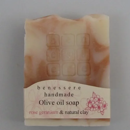 Benessere Rose Geranium Clay Soap (Καλυψώ, 100 g, νησί της Λέσβου, αιθέρια έλαια, φυσικός άργιλος)