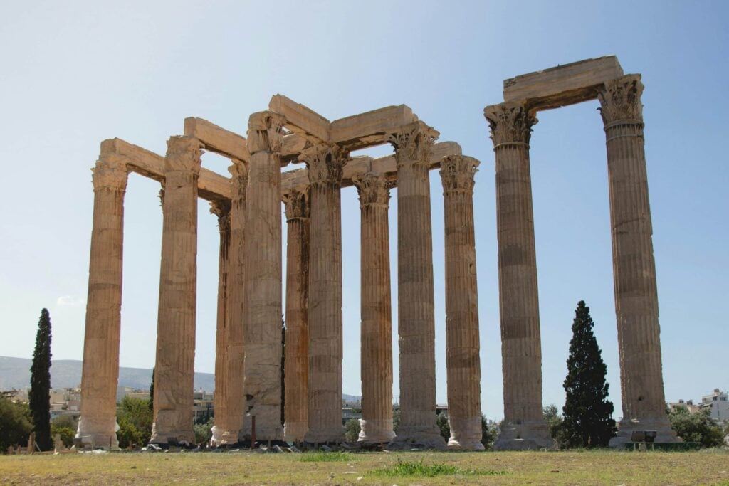 Colonnes corinthiennes du Temple de Zeus Olympien à Athènes