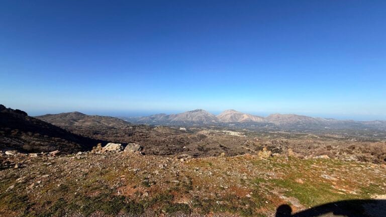 Vue panoramique depuis le mont Psiloritis, plus haut sommet de Crète