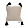 Decorative cushion back 45x45 cm beige with black geometric motifs and tassels, made by Rizes Home.