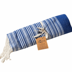 Fouta in cotone blu a righe 200 x 100 cm, Rizes Home, con frange bianche.