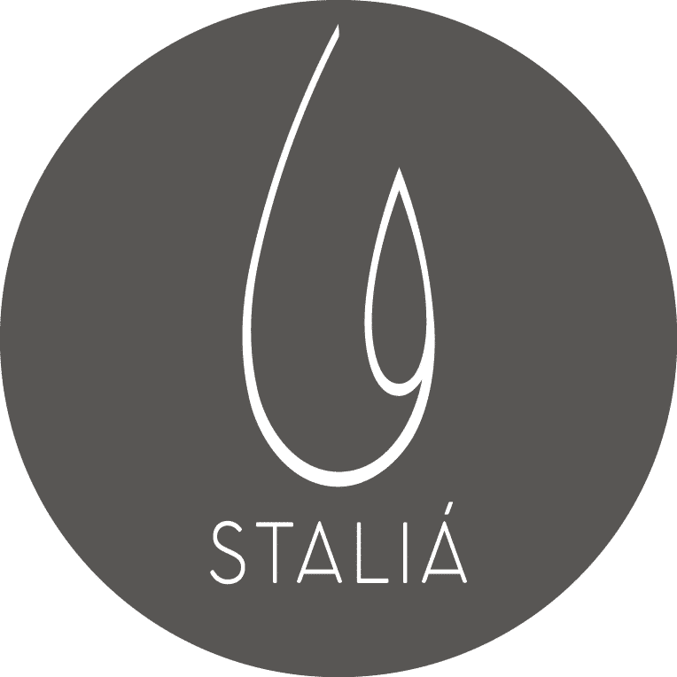 Logo officiel de Staliá – marque d’huile d’olive extra vierge grecque.