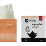 Karteraki CHAI Tisana cretese in bustine, con confezione arancione e scatola da 10 infusioni di Dictamus.